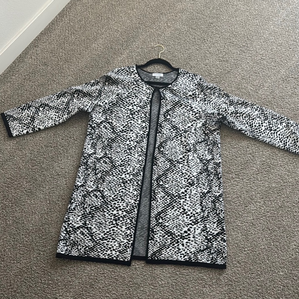 Calvin Klein Black and White (animal print) tunic style cardigan - Size 1X